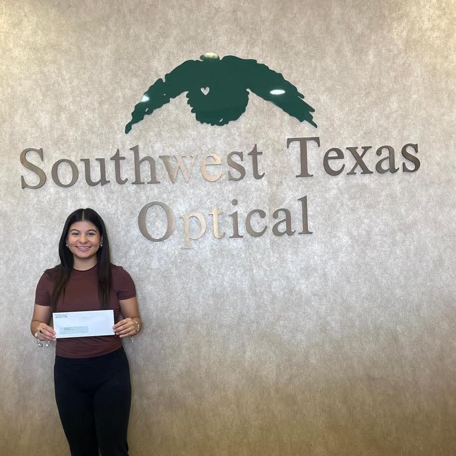 Ashley Estrada Scholarship Recipient